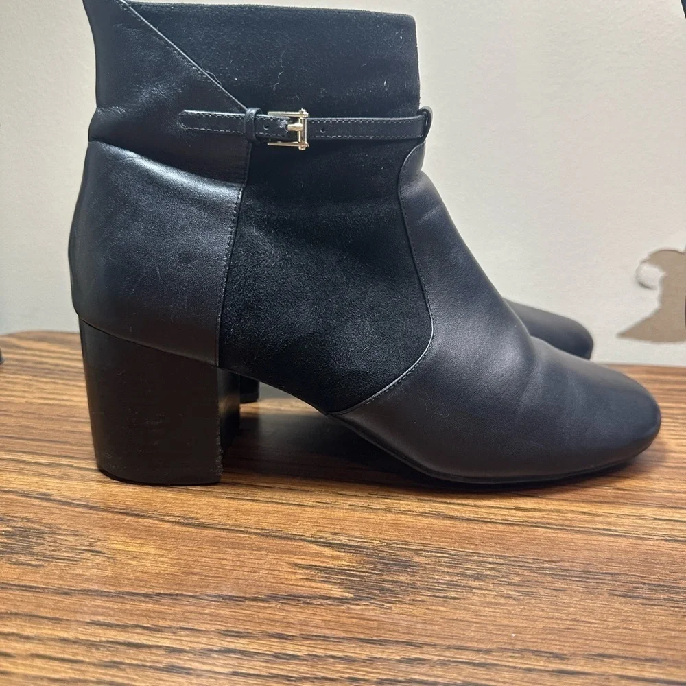 Cole Haan boasting chic